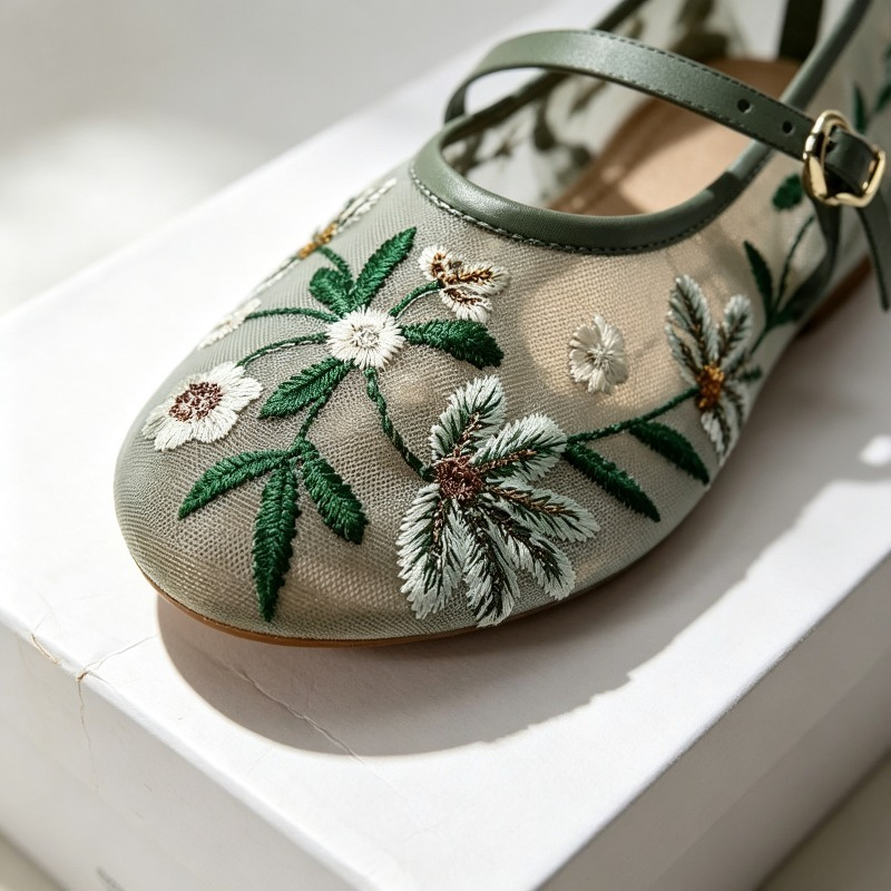 Siatkowe haftowane rekreacyjne – Ethnic Fashion Design recenzja i cena